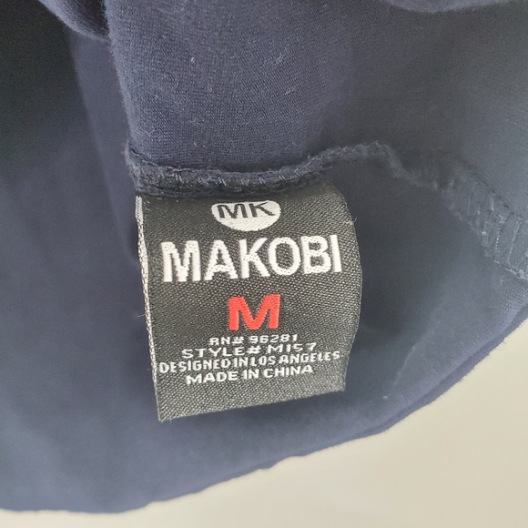MAKOBI M157 Playmaker Tee Navy Blue Embroidered Big Graphic Shirt - Picture 8 of 8